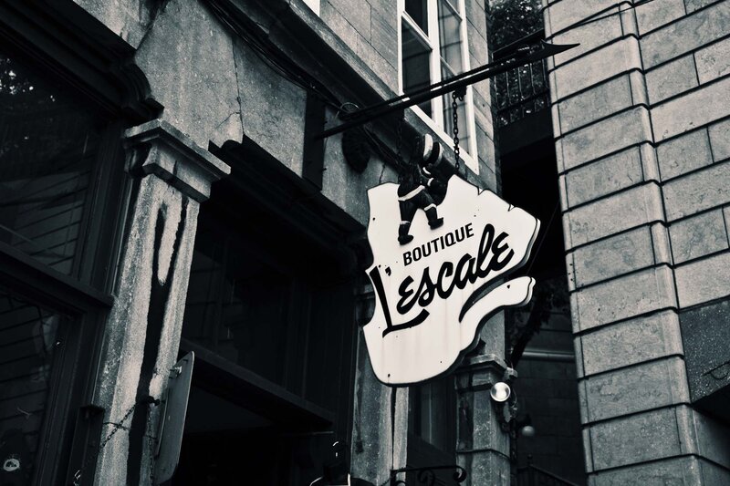 Lescale Boutique Sign