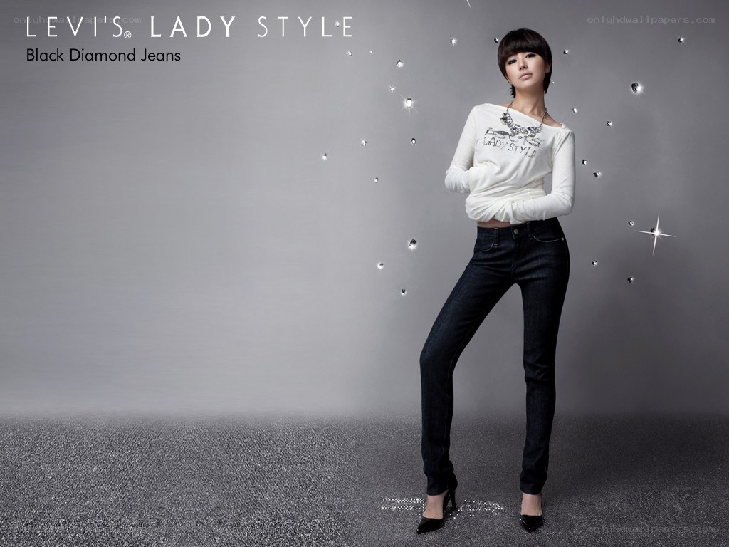 Levi's Lady Style jeans ad