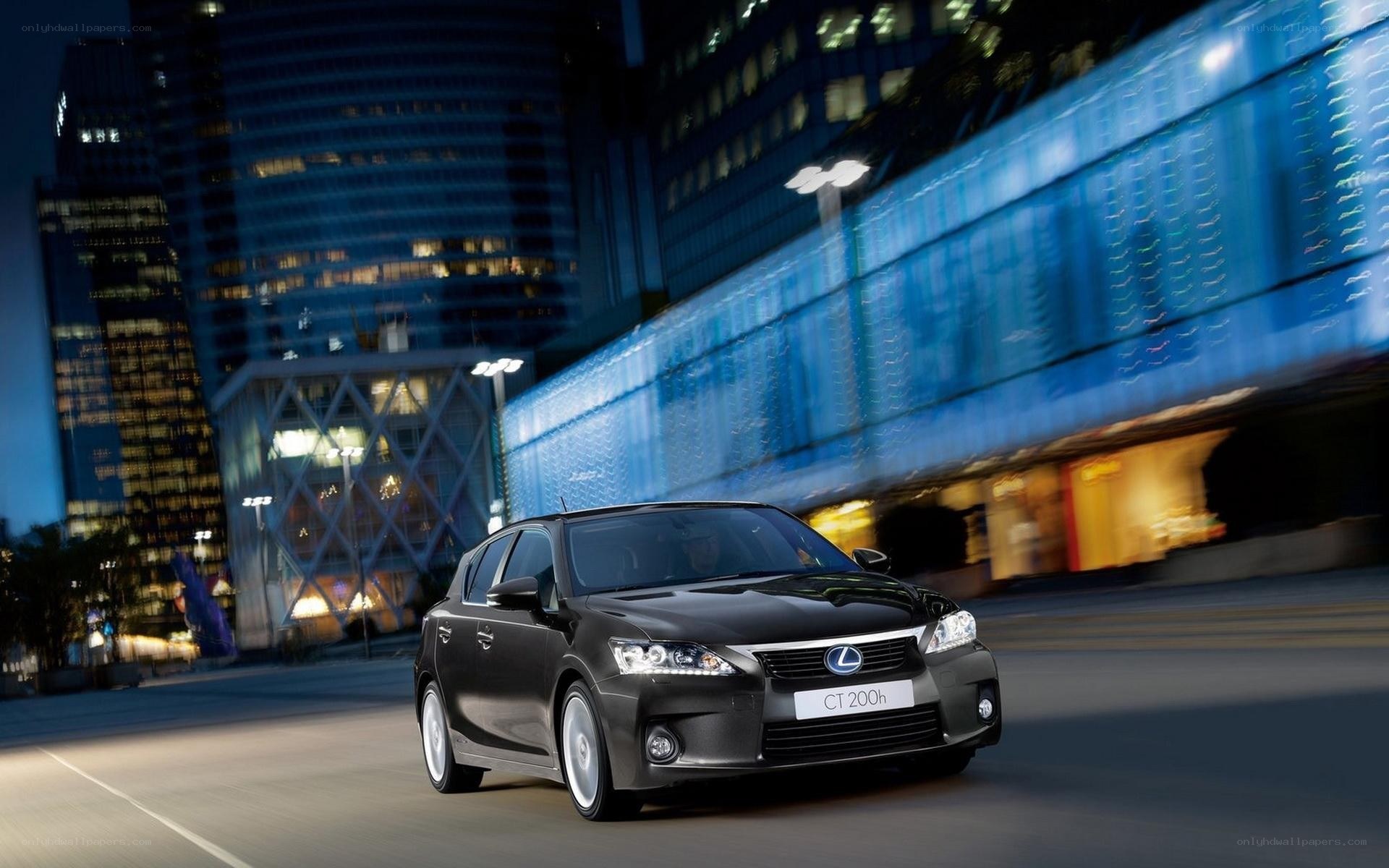 Lexus CT 200h in city
