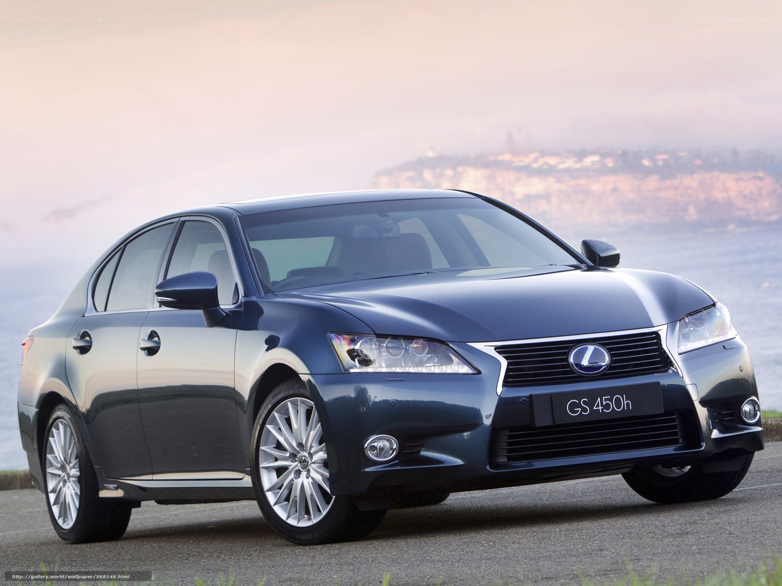 Lexus GS 450h sedan