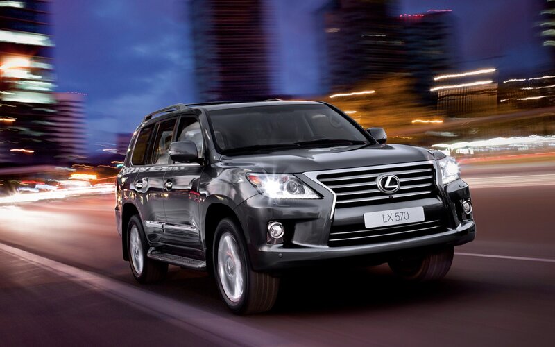 Lexus LX 570 in city at night