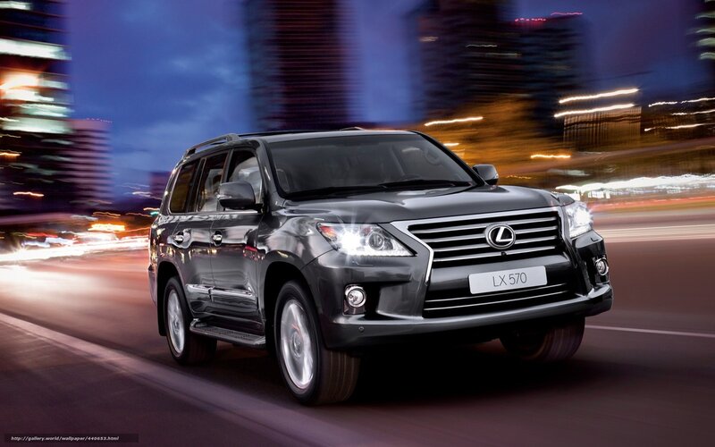 Lexus LX 570 in city