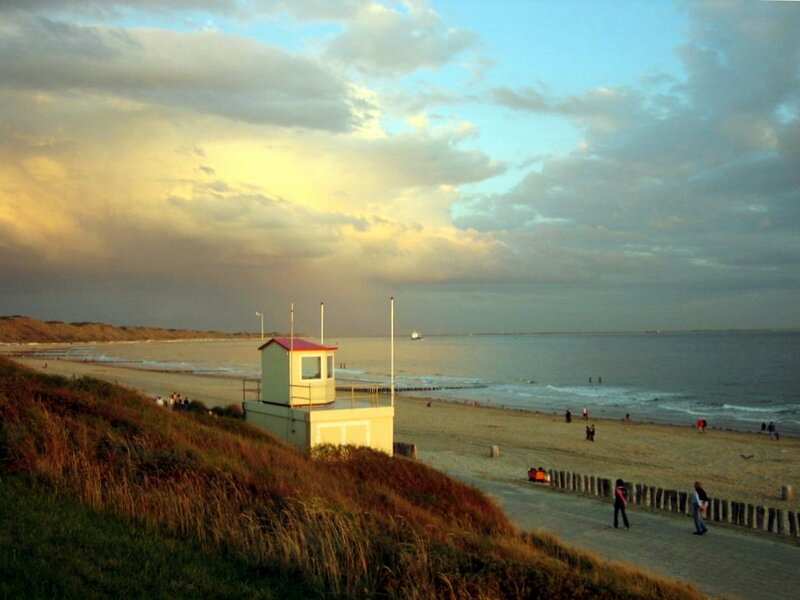 Lifeguard Station on Beach — Blue, Serene