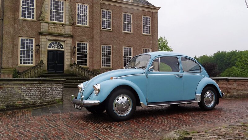 Light-blue Beetle Car — Blue, Calm