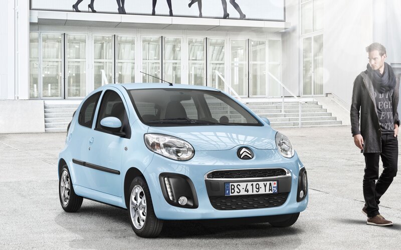 Light blue Citroën C1 car