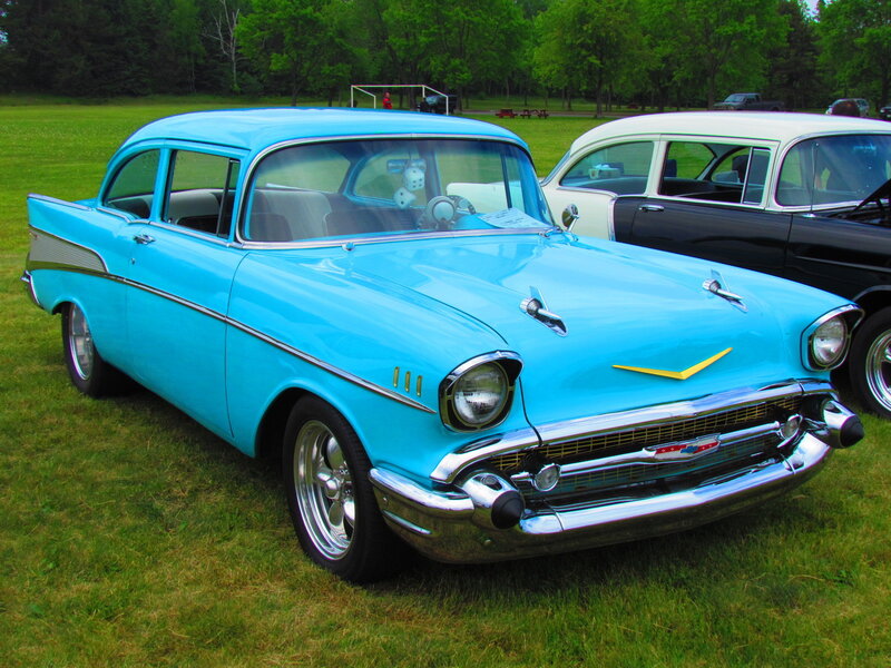 Light Blue Classic Car — Calm, Summer