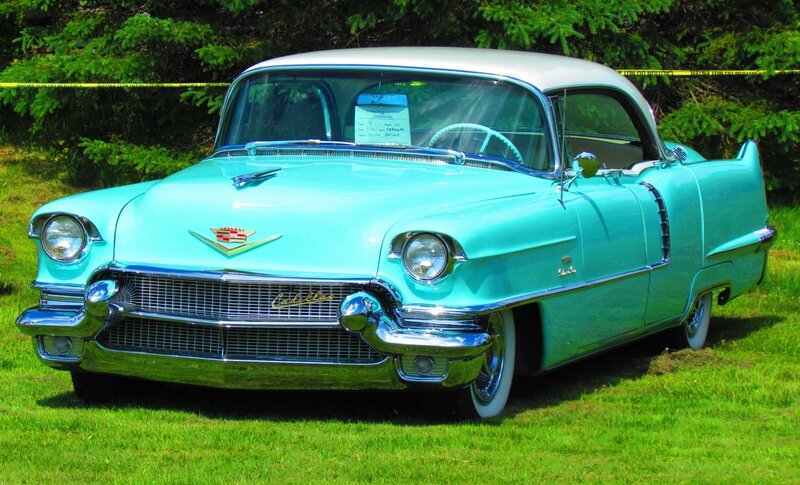 Light Blue Classic Car — Cyan