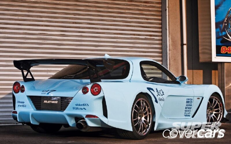Light-blue Race Car — Blue, Static