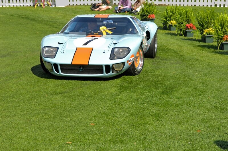 Light-blue Race Car — Green