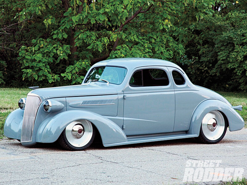 Light-blue Vintage Car — Gray, Calm