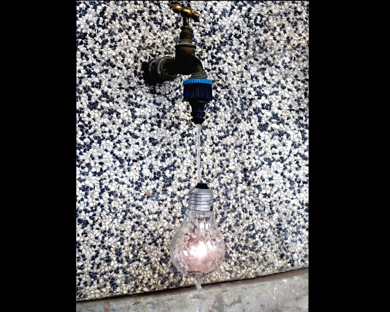 Light Bulb with Water Stream