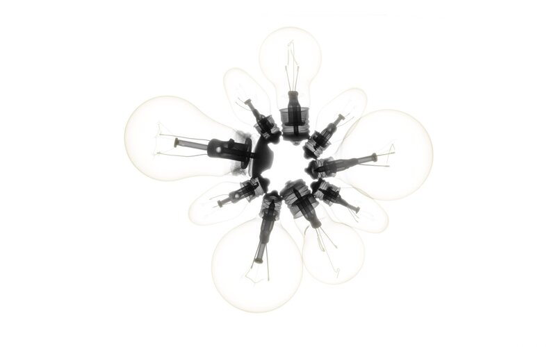 Light bulbs arranged in a circle