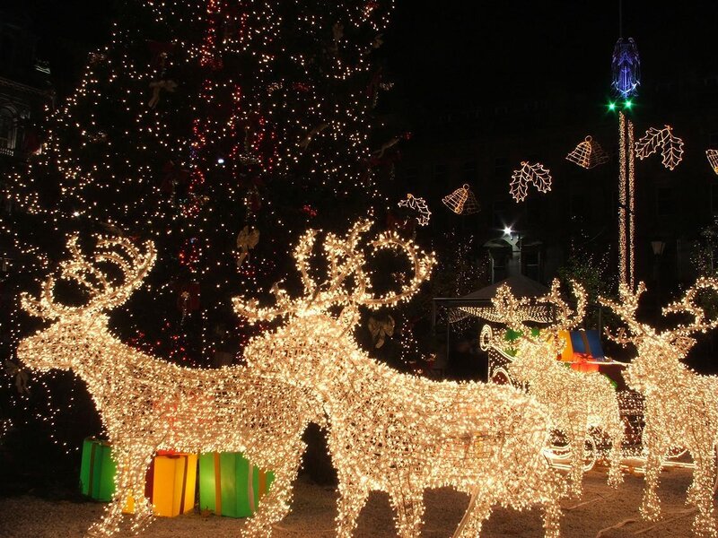 Light-decorated Reindeer — White
