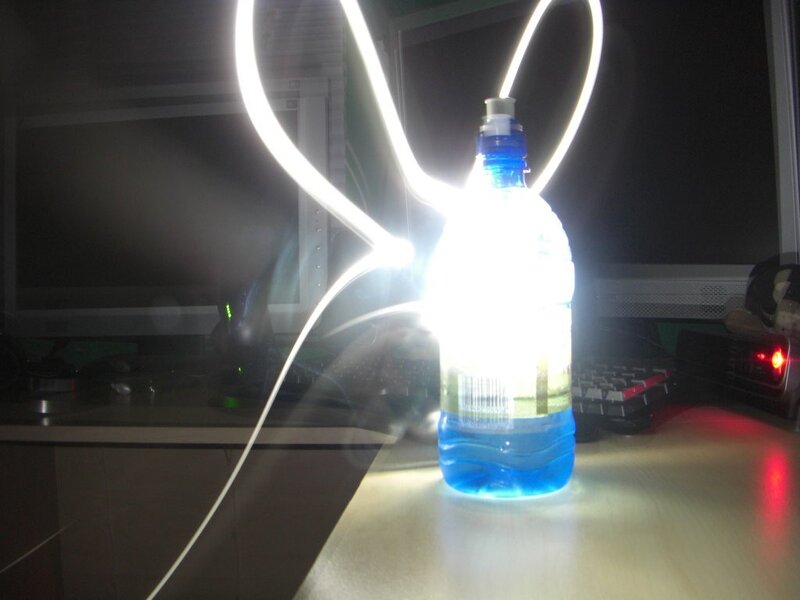 light experiment with water bottle