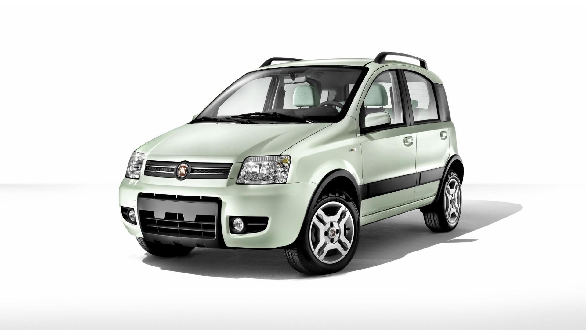 light green fiat panda car