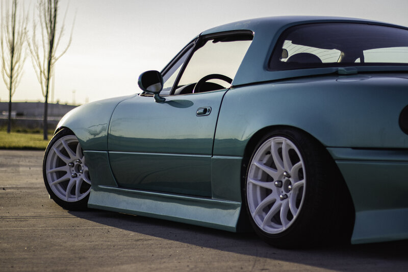 Light Green Sports Car — Calm