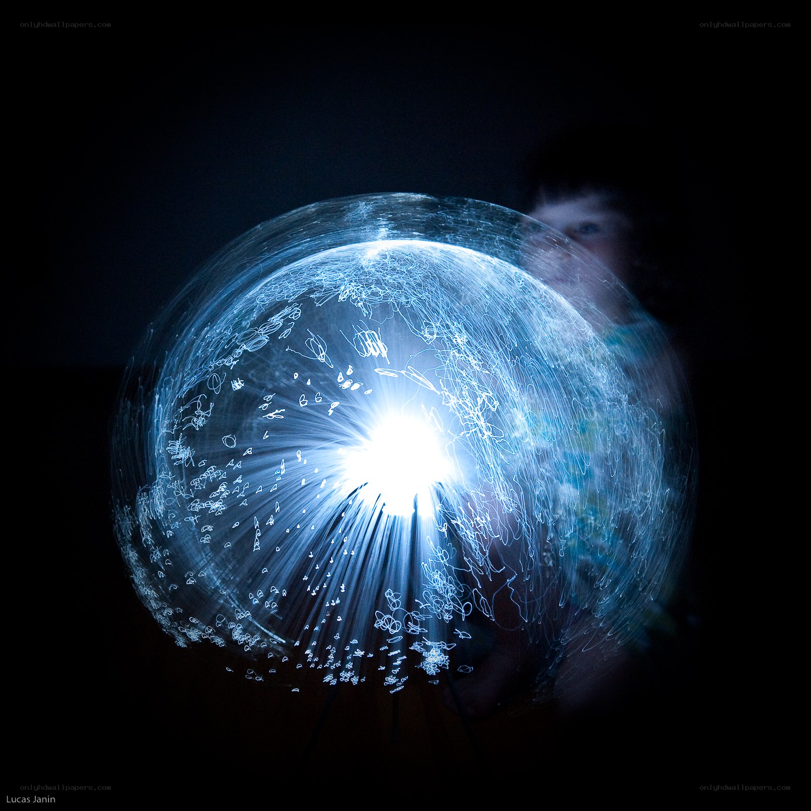 Light painting sphere