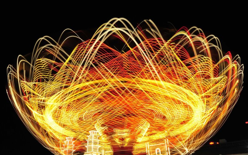 Light trails in a circular pattern