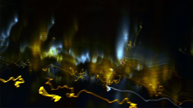 Light Trails in Motion — Yellow, Dynamic