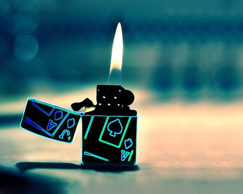 Lighter with Playing Cards — Blue