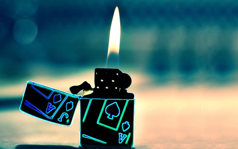 Lighter with Playing Cards