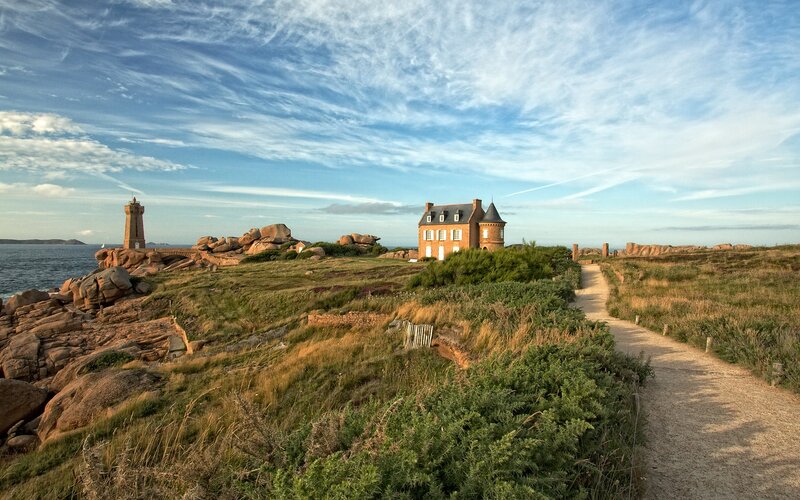 Lighthouse and House on Coast — Blue, Serene, Afternoon