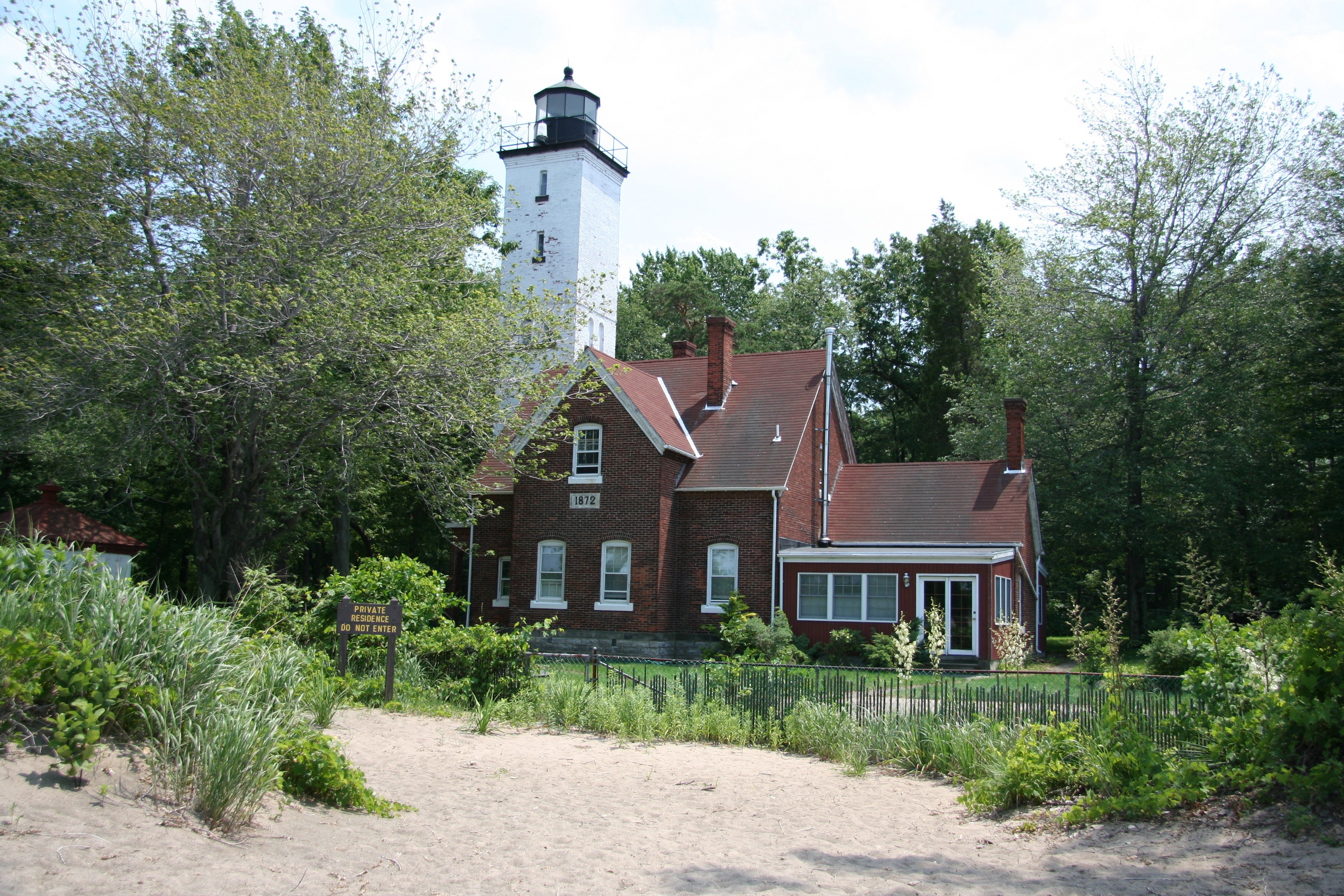 lighthouse and keeper's house