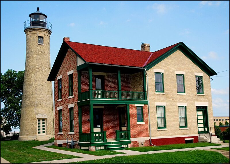 Lighthouse and Keeper's House — Red