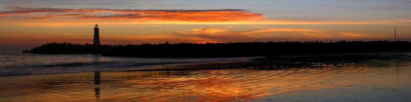 Lighthouse at Sunset — Black