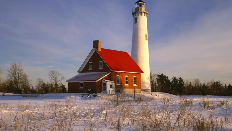Lighthouse in Snow — White, Serene, Winter