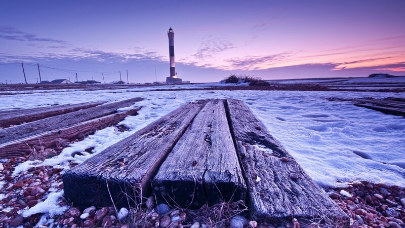 Lighthouse in Snowy Field — Purple