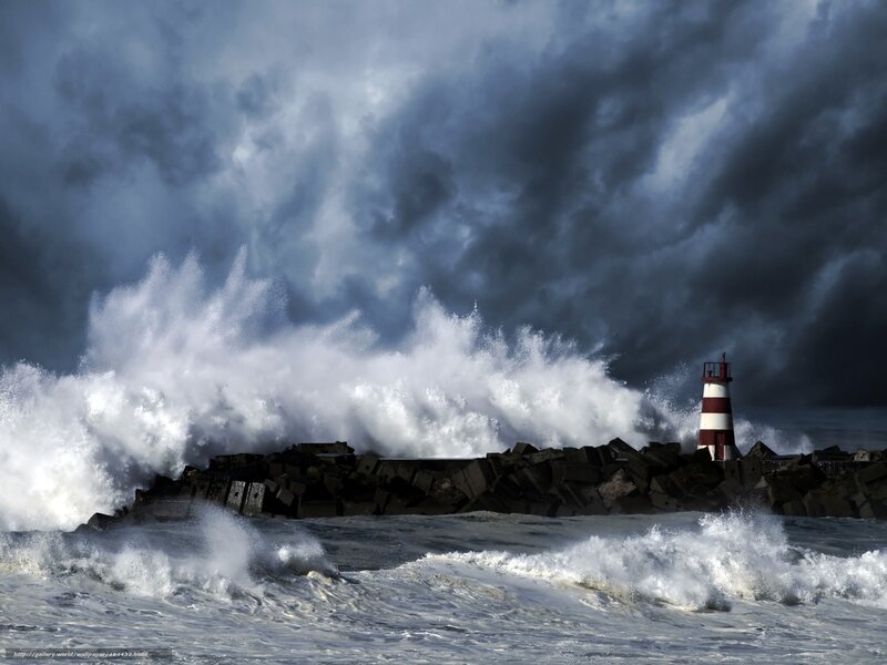 Lighthouse in Storm — Gray, Dramatic, Photograph, Waves, Breakwater