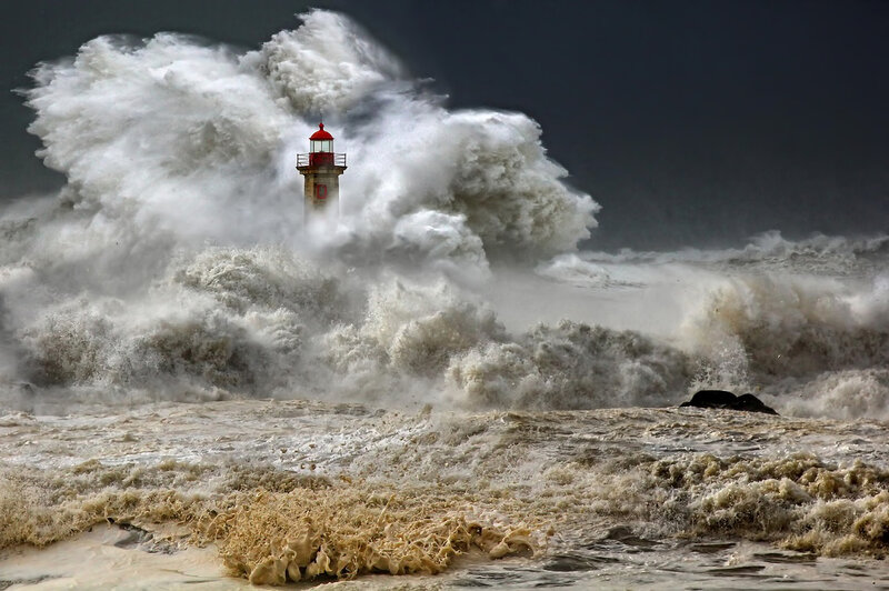 Lighthouse in Storm — Gray, Dramatic, Photograph, Waves, Ocean, Sky