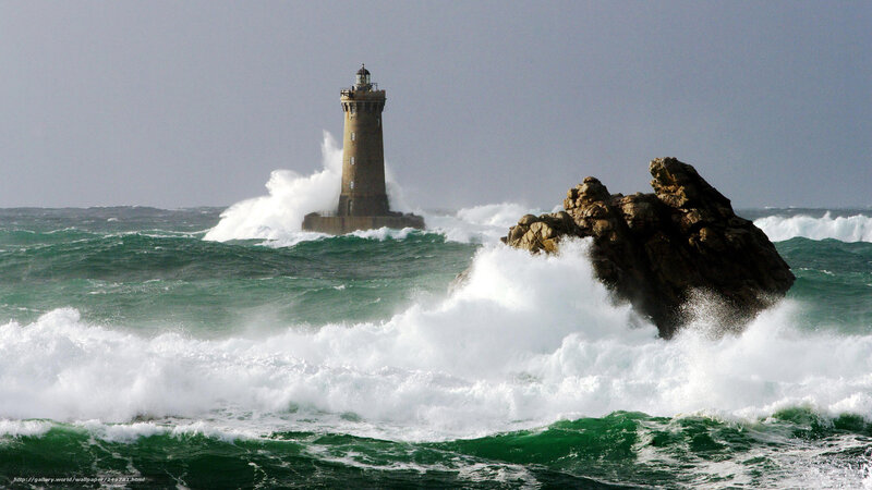 Lighthouse in Stormy Sea — Green, Dramatic, Photograph, Waves