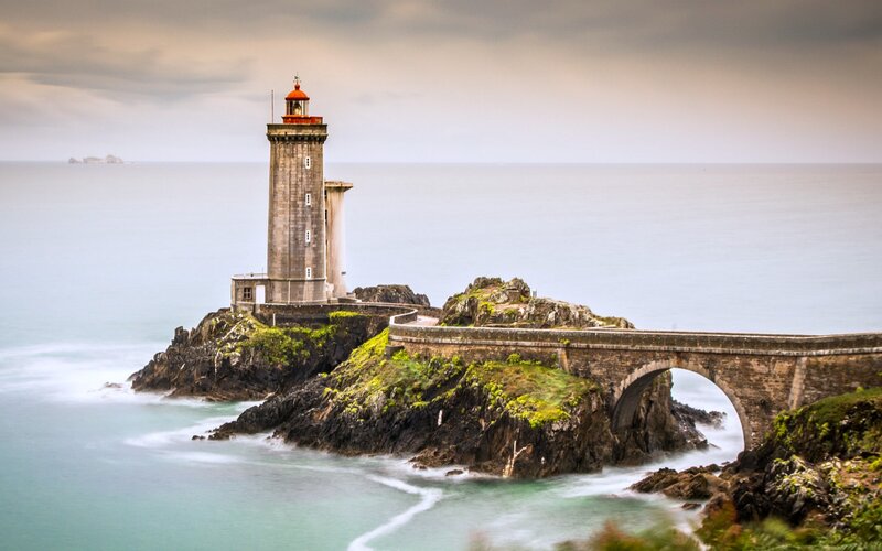 Lighthouse on Rocky Island — Gray, Serene, Morning