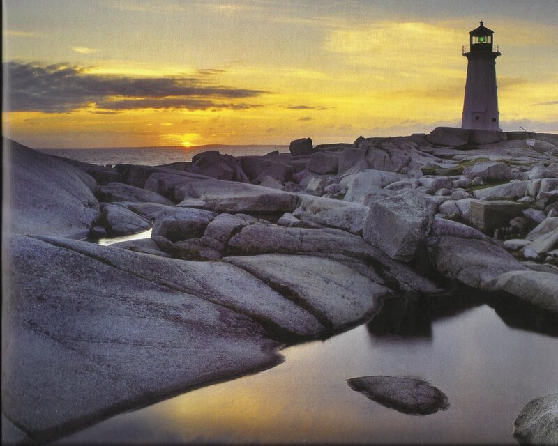 Lighthouse on Rocky Shore — Yellow