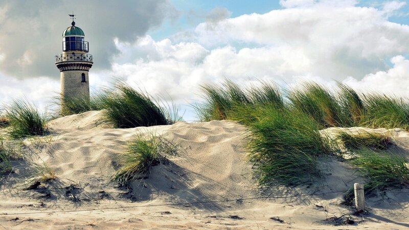 Lighthouse on Sand Dunes — Beige