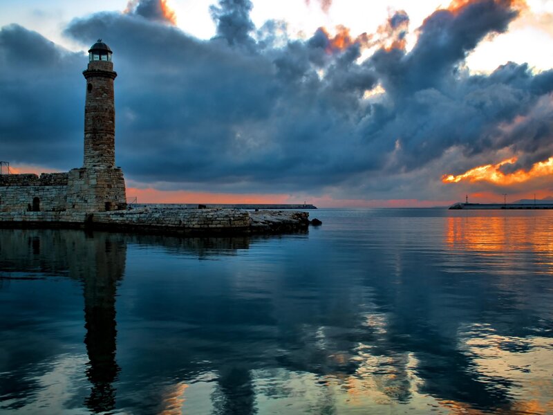 Lighthouse on Stone Pier — Blue
