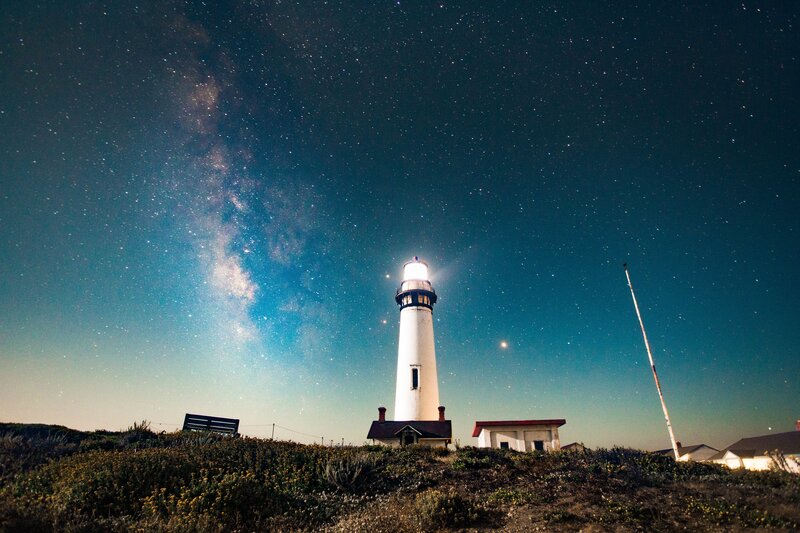 Lighthouse under Stars — Blue, Serene, Night