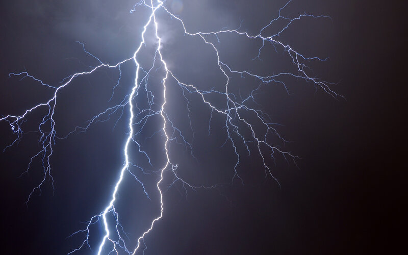 Lightning Bolt in Sky — Black, Dramatic