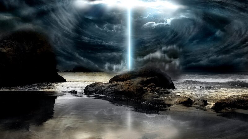 Lightning Bolt on Beach — Dark Blue