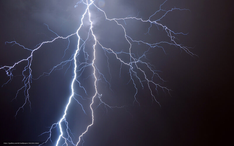 Lightning bolt striking down