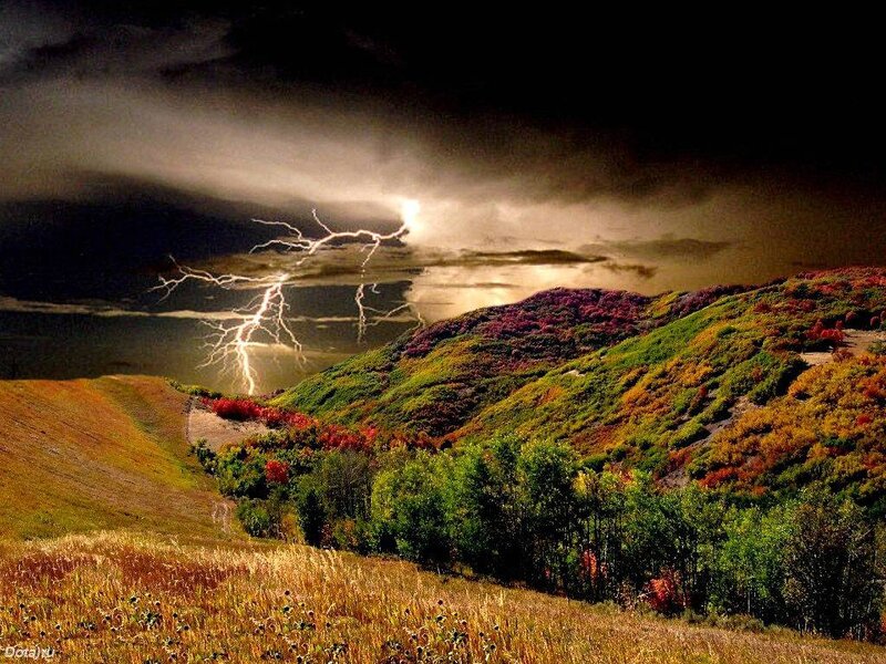Lightning over Autumn Hills — Green