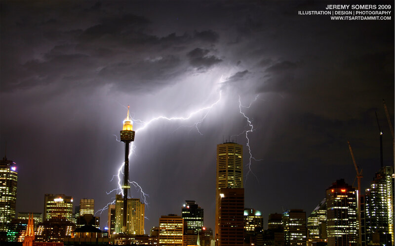 Lightning over Sydney skyline