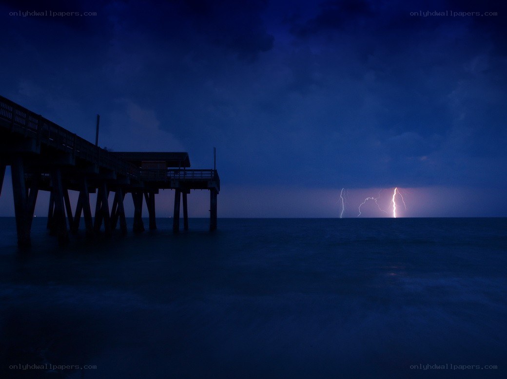 Lightning over the ocean pier
