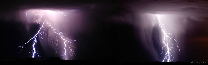 Lightning Storm — Black, Dramatic
