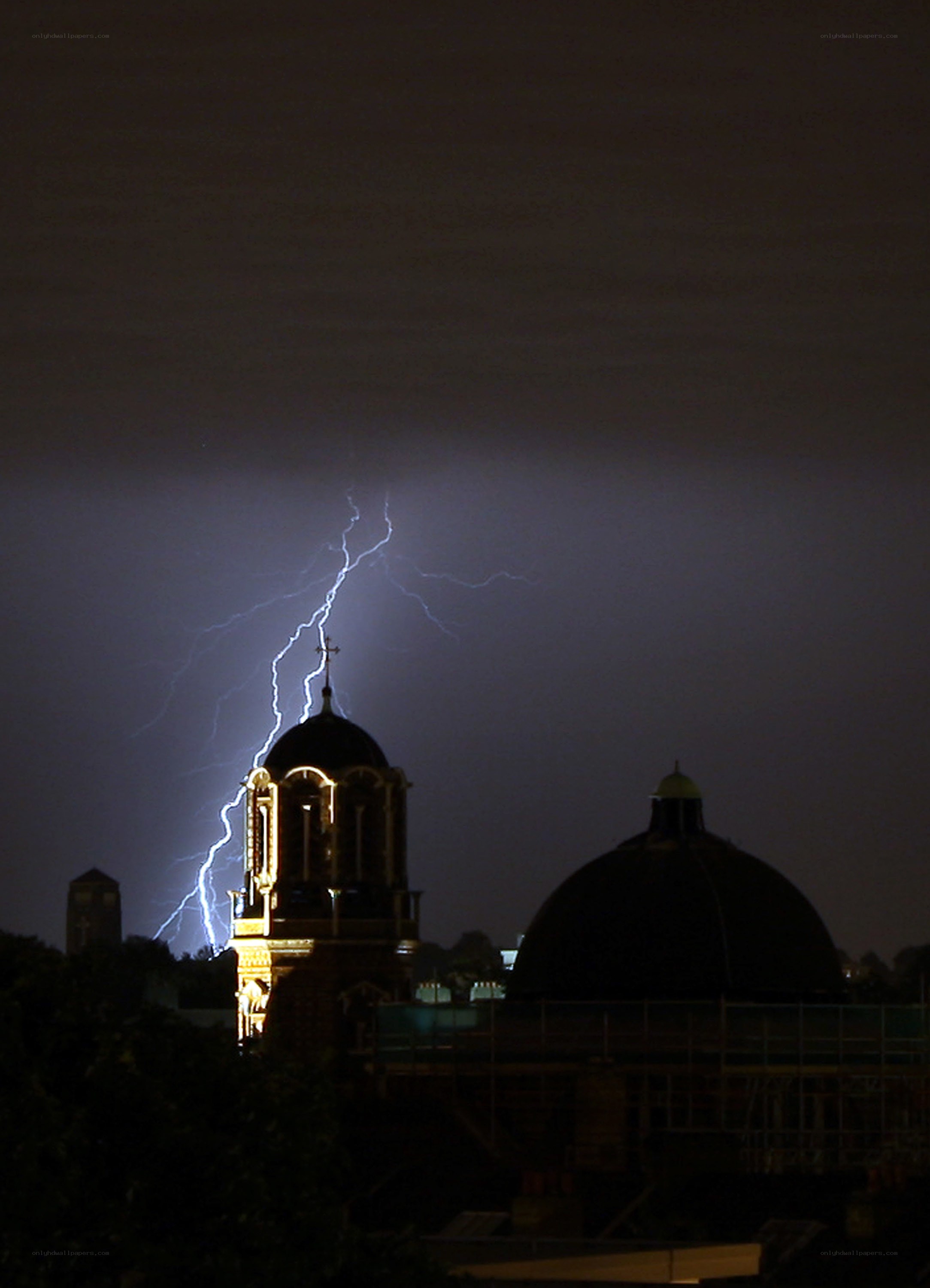 Lightning strikes church tower