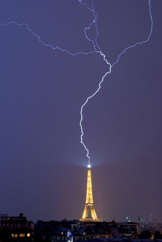 Lightning strikes Eiffel Tower