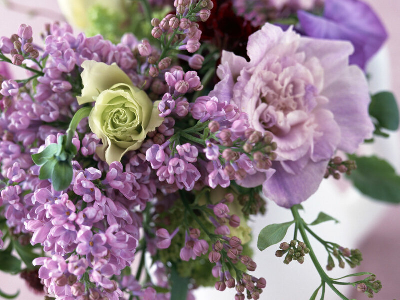 Lilac and rose bouquet