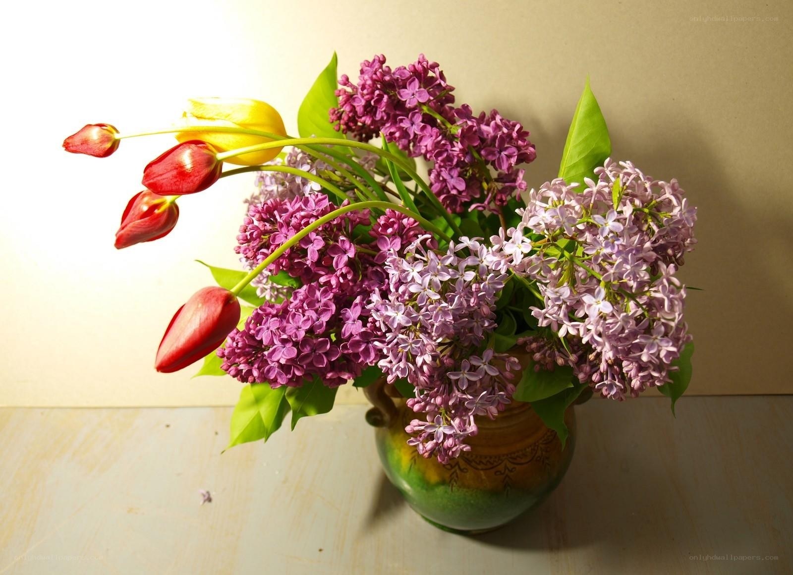 Lilac and tulip bouquet